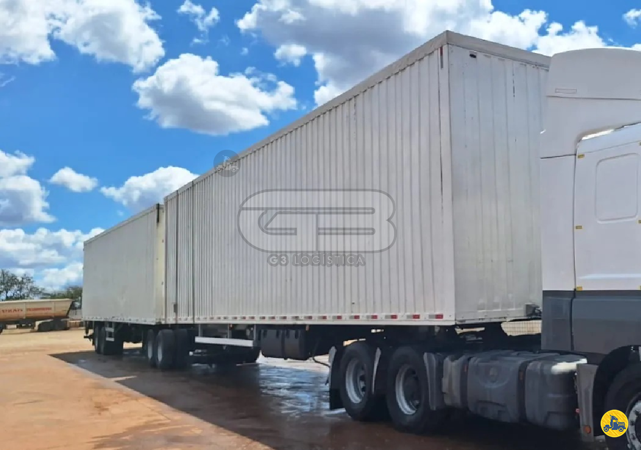 CARRETA BITREM BAU FURGAO G3 Cargas  MONTE MOR SÃO PAULO SP